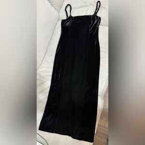 Elodie Black Velvet Garment